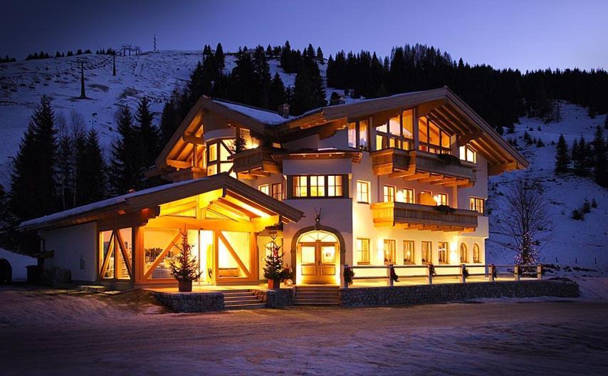 Landhaus Zum Steinbock Hotel Maria Alm am Steinernen Meer Exterior foto